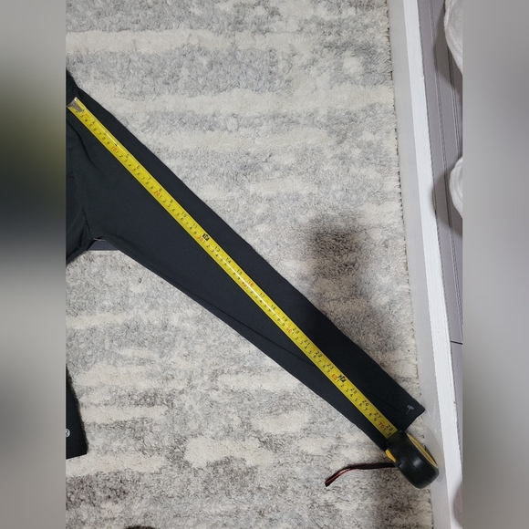 Women's Black Sports Fleese - Picture 11 of 12